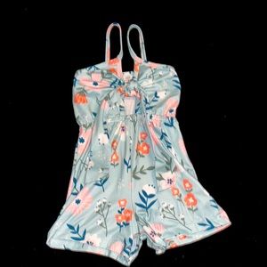 Bailey’s Blossoms Mint green floral romper. EUC 3t
